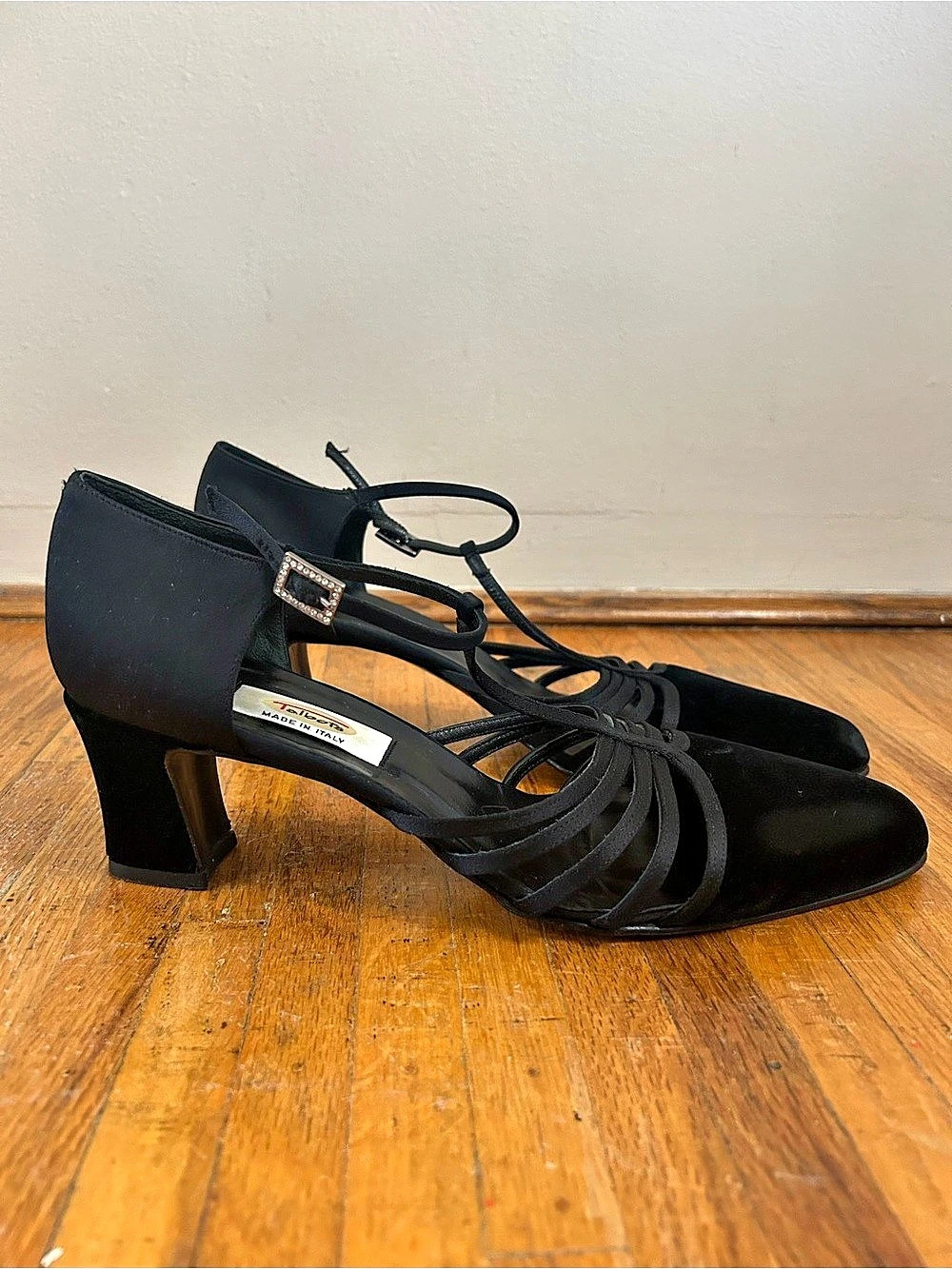 Vintage Black Velvet Talbots Black Heels Size 9